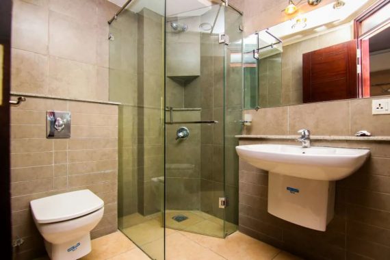 Silver Oaks F-10 Bath Room