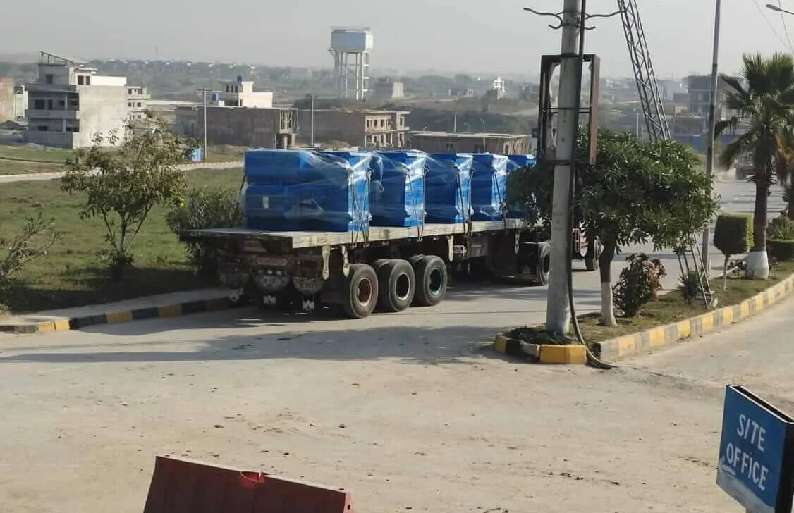 university-town-electric-transformers-unloading