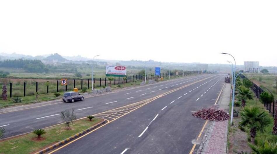 al-haram-city-rawalpindi-main-road